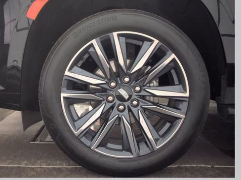 Used 2023 Cadillac Escalade ESV Sport image 7