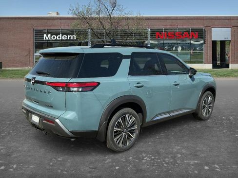 New 2026 Nissan Pathfinder Platinum AWD/4WD image 4