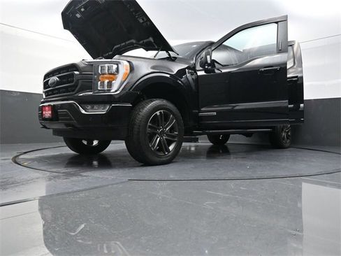 Used 2022 Ford F150 XLT w/ Equipment Group 302A High image 37