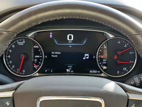 Used 2017 GMC Acadia Denali w/ Technology Package image 21