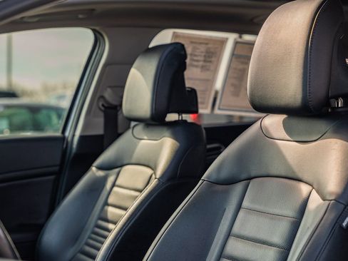 Used 2023 Kia Sportage SX image 21