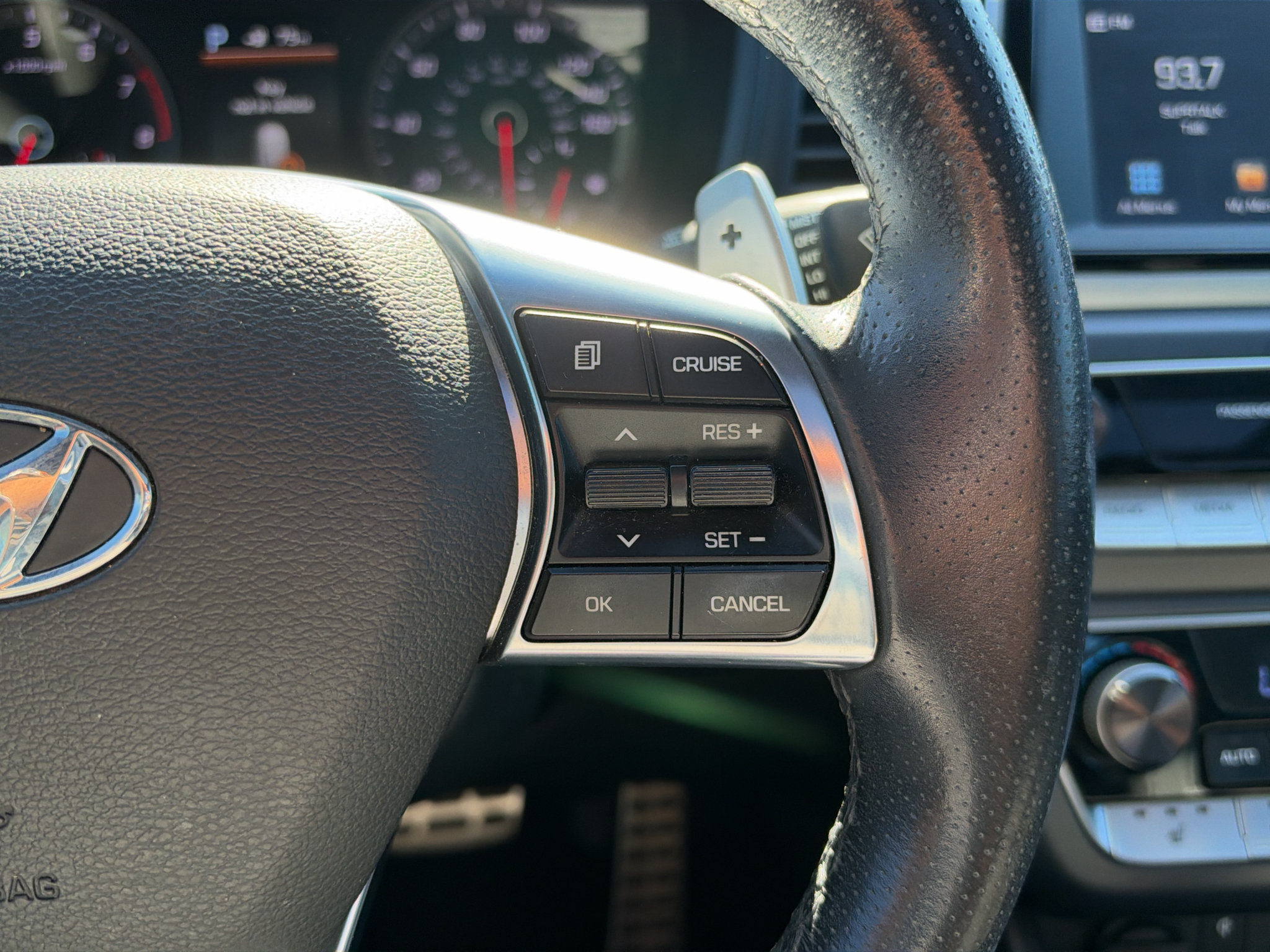 Used 2018 Hyundai Sonata Sport FWD image 27