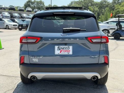 Used 2025 Ford Escape Active w/ Cold Weather Package AWD/4WD image 6