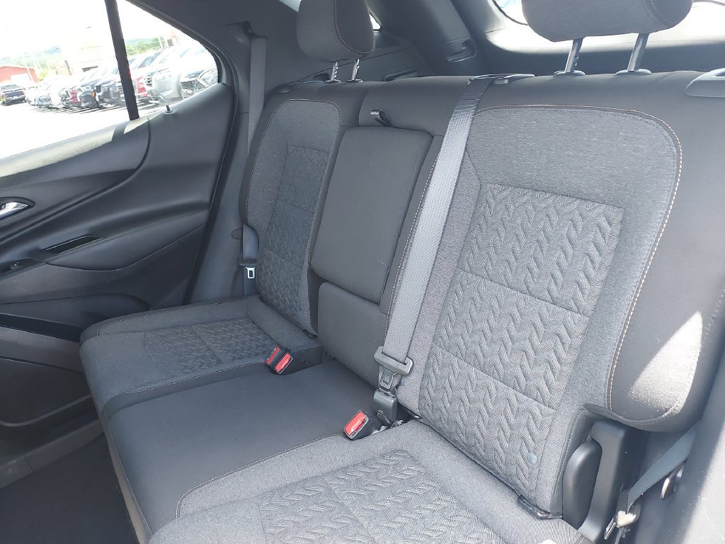 Used 2024 Chevrolet Equinox LT FWD image 27
