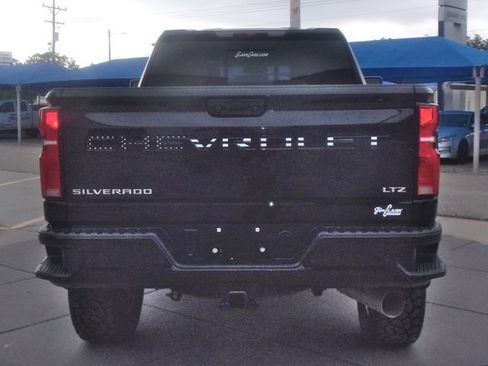 Used 2025 Chevrolet Silverado 2500 LTZ w/ Z71 Chrome Sport Edition AWD/4WD image 16