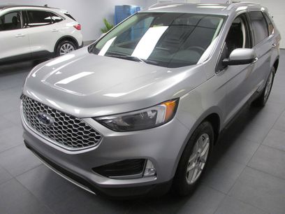 New 2024 Ford Edge SEL w/ Convenience Package