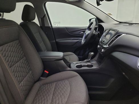 Used 2021 Chevrolet Equinox LT w/ LPO, Floor Liner Package image 21