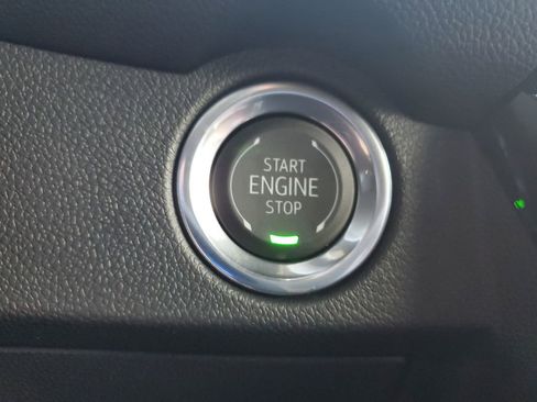 New 2026 Chevrolet Traverse RS w/ LPO, Floor Liner Package image 31