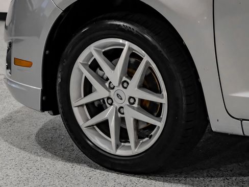 Used 2012 Ford Fusion SEL FWD image 49