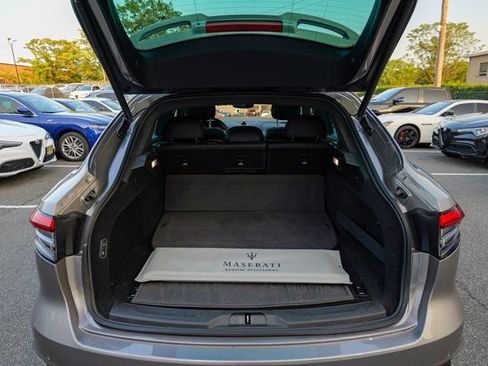 Used 2022 Maserati Levante Modena image 53