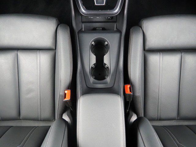 Used 2024 Audi Q4 e-tron quattro Prestige Sportback AWD/4WD image 23
