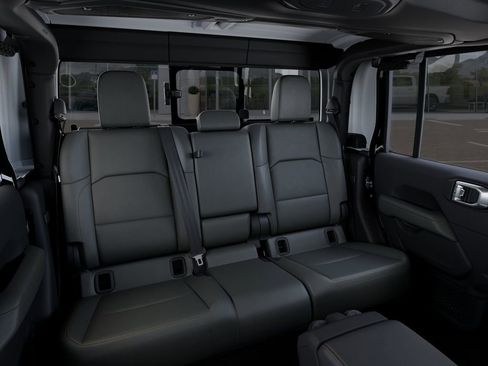 New 2025 Jeep Gladiator Mojave image 16