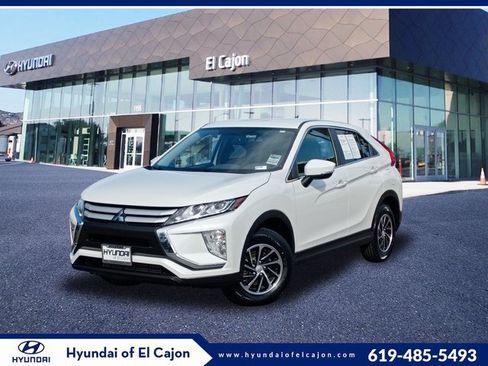 Used 2020 Mitsubishi Eclipse Cross ES image 1