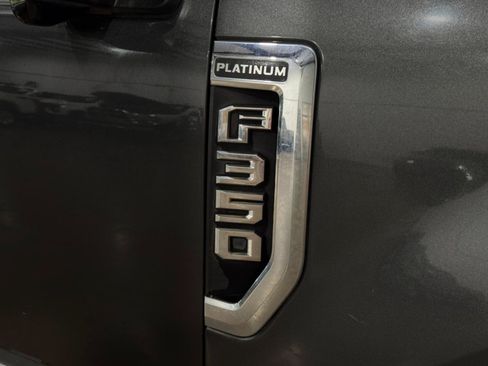 Used 2018 Ford F350 Platinum w/ Platinum Ultimate Package AWD/4WD image 32
