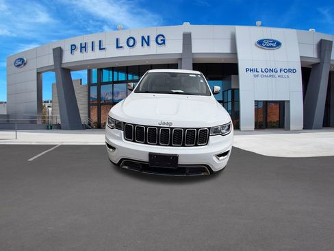 Used 2019 Jeep Grand Cherokee Limited AWD/4WD image 9