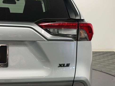 Used 2025 Toyota RAV4 XLE w/ Convenience Package FWD image 14