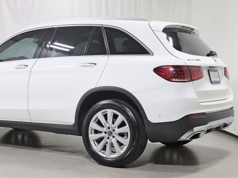 Used 2020 Mercedes-Benz GLC 300 GLC 300 w/ Parking Assistance Package image 10