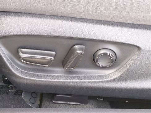 Used 2023 Toyota Camry LE image 12