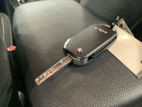 Certified 2023 Kia Forte LXS image 29