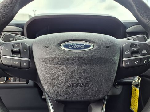 Used 2023 Ford Maverick XLT image 13