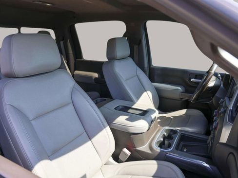 Used 2020 Chevrolet Silverado 2500 LTZ w/ LTZ Plus Package image 35