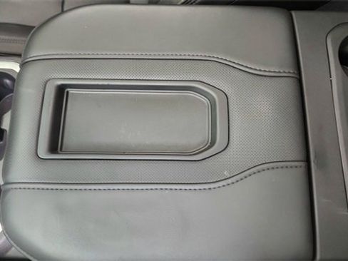 Used 2021 Chevrolet Silverado 1500 High Country w/ Technology Package image 53