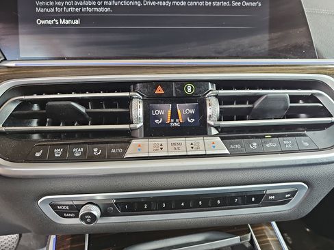 Certified 2023 BMW X5 xDrive40i w/ Premium Package image 23