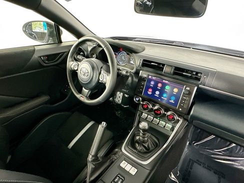 Used 2025 Toyota GR86 Premium w/ Performance Package RWD image 19