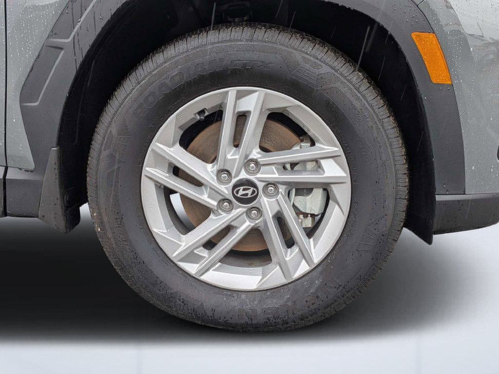 Used 2026 Hyundai Tucson SE FWD image 14
