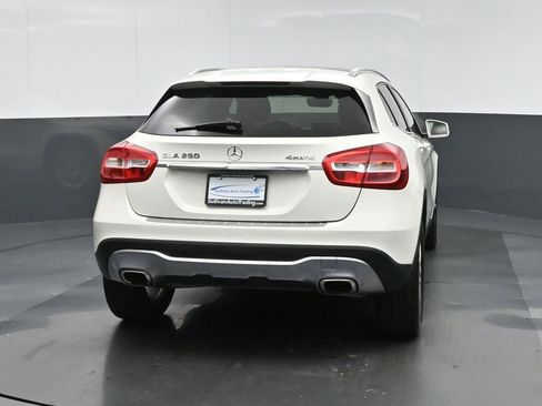 Used 2018 Mercedes-Benz GLA 250 4MATIC image 6