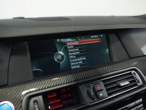 Used 2013 BMW M5 image 48