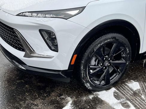 Used 2026 Buick Envision Sport Touring image 9