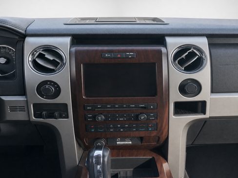 Used 2012 Ford F150 Lariat w/ Lariat Chrome Pkg AWD/4WD image 14