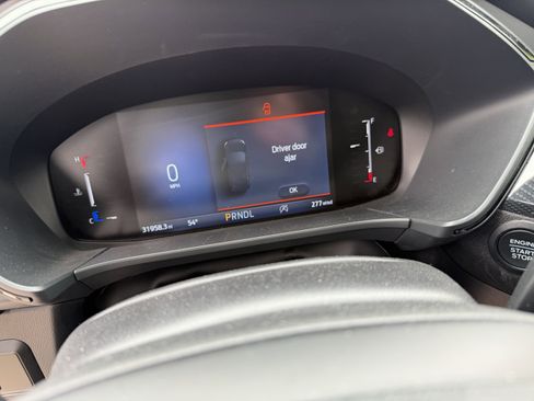 Certified 2025 Ford Escape ST-Line image 5