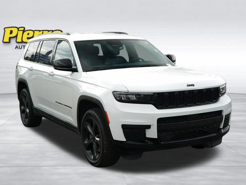 Used 2023 Jeep Grand Cherokee L Laredo AWD/4WD image 2