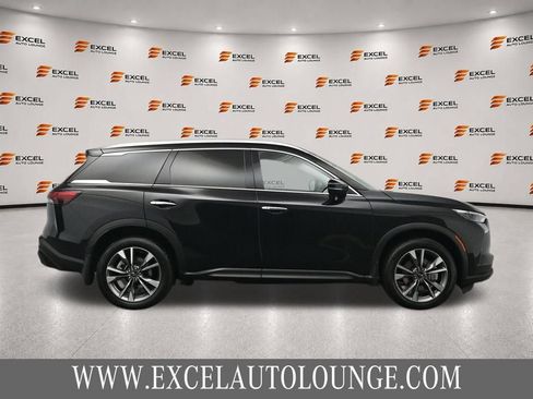 Used 2023 INFINITI QX60 Luxe w/ Cargo Package AWD/4WD image 6