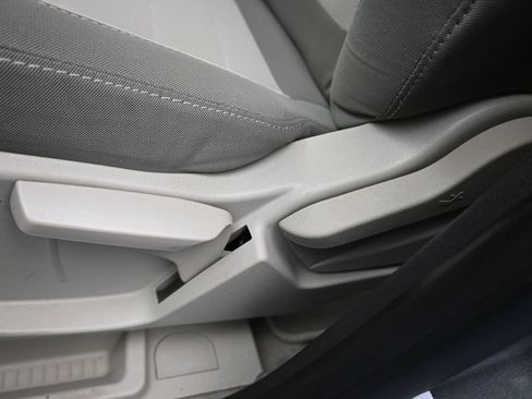 Used 2014 Ford C-MAX SE image 12