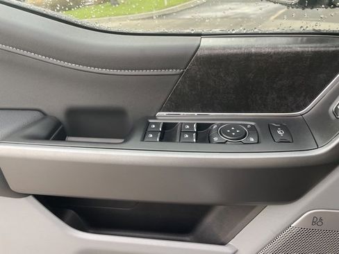 New 2026 Ford F250 XLT w/ XLT Premium Package image 19