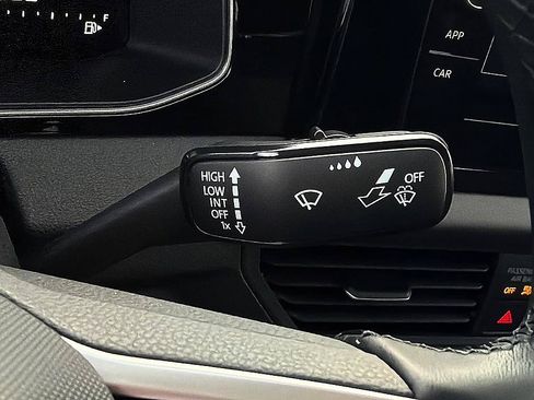 Used 2025 Volkswagen Jetta S FWD image 18