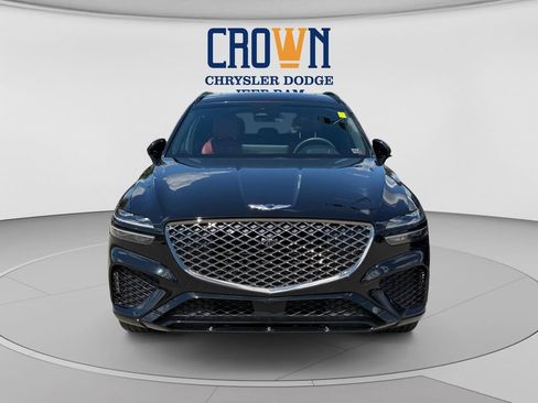 Used 2024 Genesis GV70 3.5T Sport w/ Sport Prestige Package AWD/4WD image 8