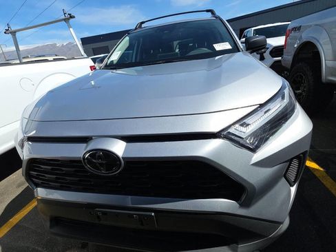 Used 2025 Toyota RAV4 LE image 6