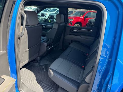 Used 2023 Chevrolet Silverado 1500 ZR2 w/ ZR2 Bison Edition image 4