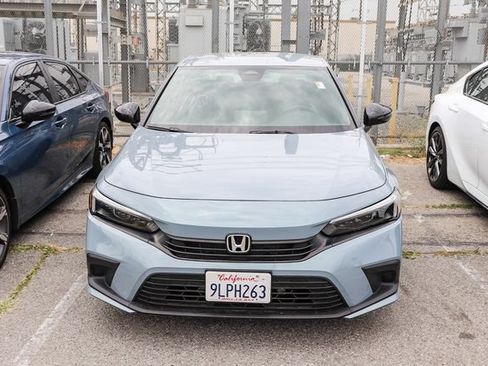 Used 2024 Honda Civic Sport image 4