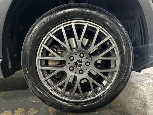 Used 2021 Mercedes-Benz GLE 350 4MATIC image 9