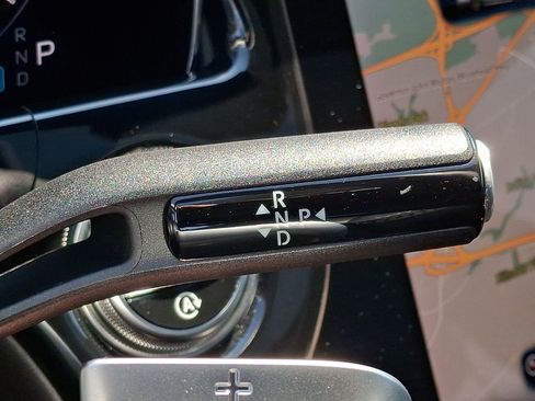 Used 2025 Mercedes-Benz E 350 4MATIC Sedan image 14