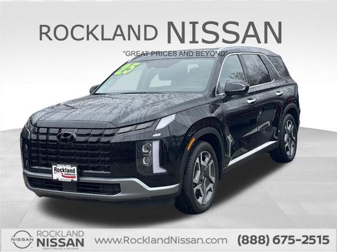 Used 2025 Hyundai Palisade Limited image 1
