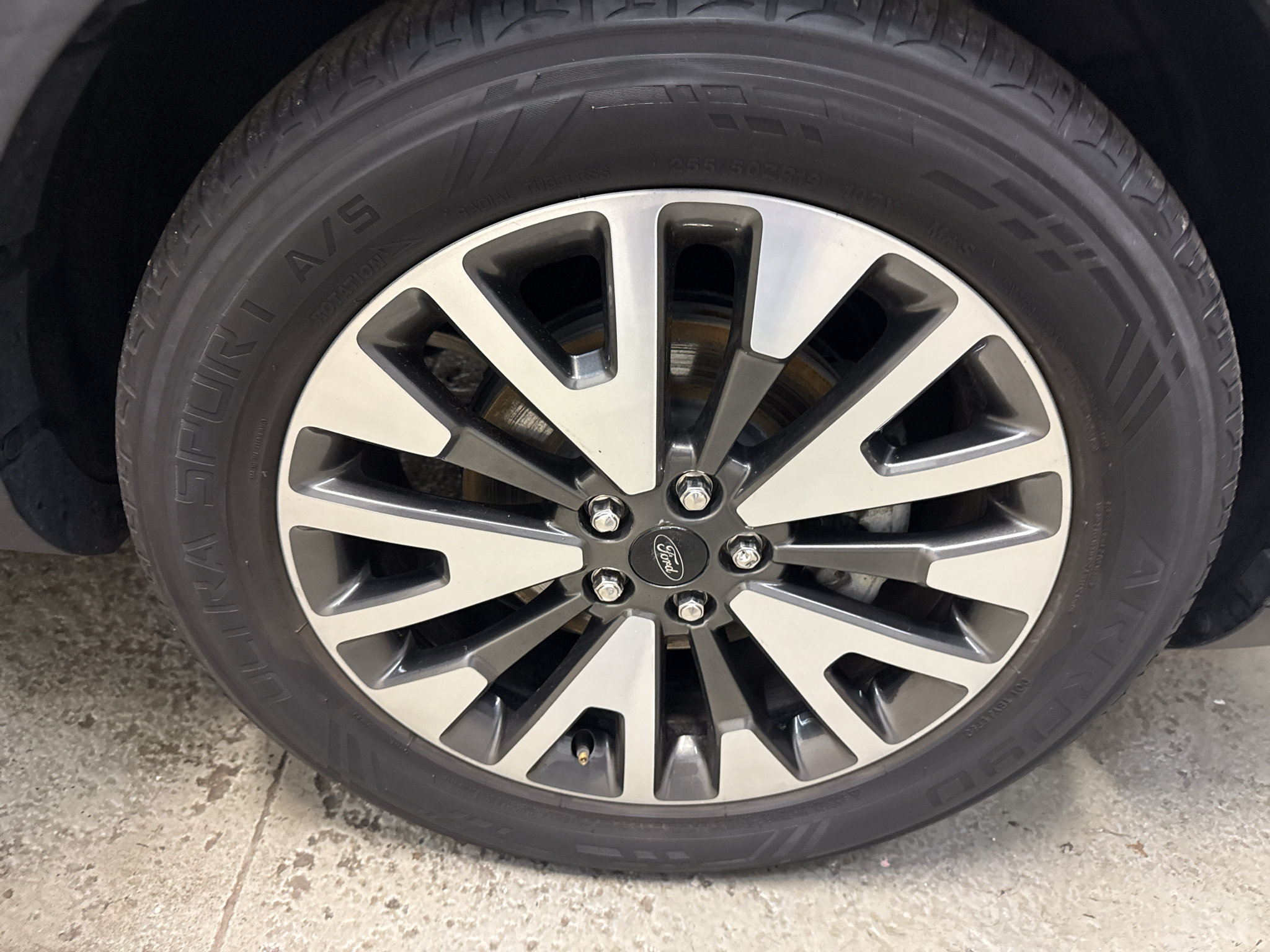 Used 2020 Ford Escape Titanium AWD/4WD image 40
