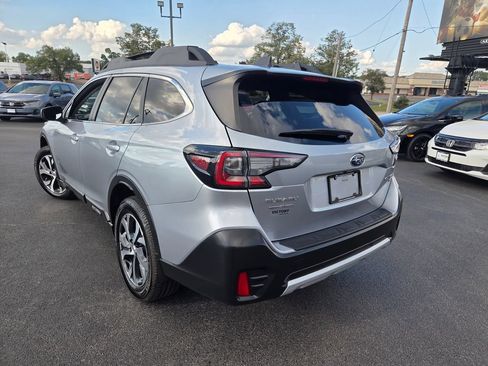 Used 2020 Subaru Outback Limited XT w/ Popular Package #2 AWD/4WD image 5