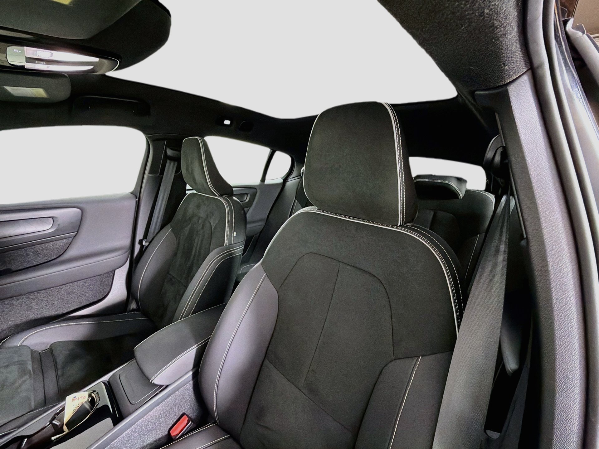 Certified 2023 Volvo C40 P8 Recharge Ultimate AWD/4WD image 22
