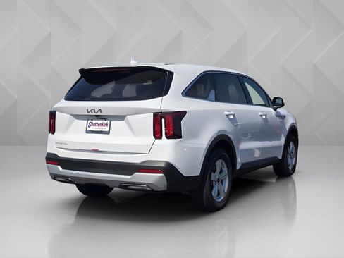 New 2026 Kia Sorento LX image 4